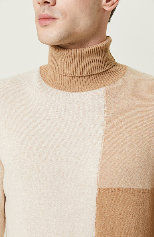 Camel Ekru Renk Bloklu Kazak