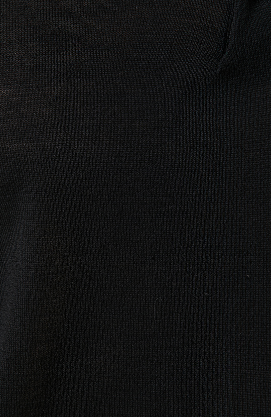 Uzun Kollu Polo Yaka Siyah Triko Kazak