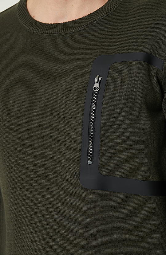 Deri Yapıştırma Cep Detaylı Haki Kazak