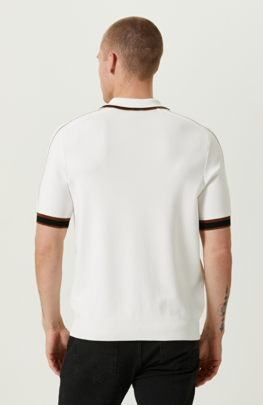 Ekru Polo Yaka Kazak