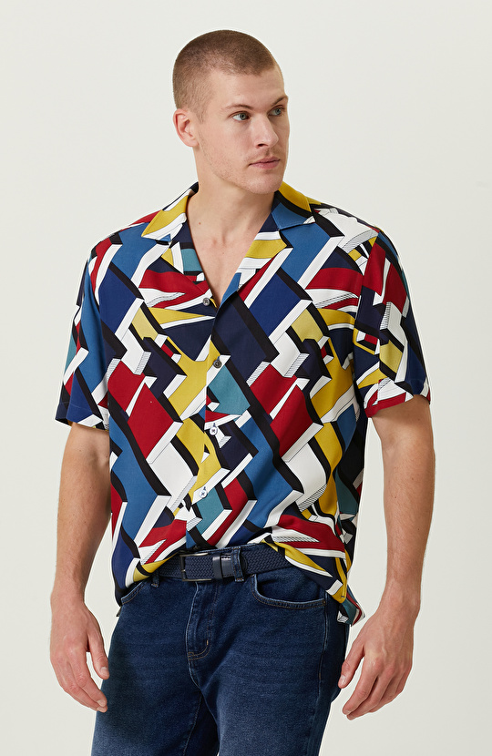 Apaş Yaka Renkli Gömlek