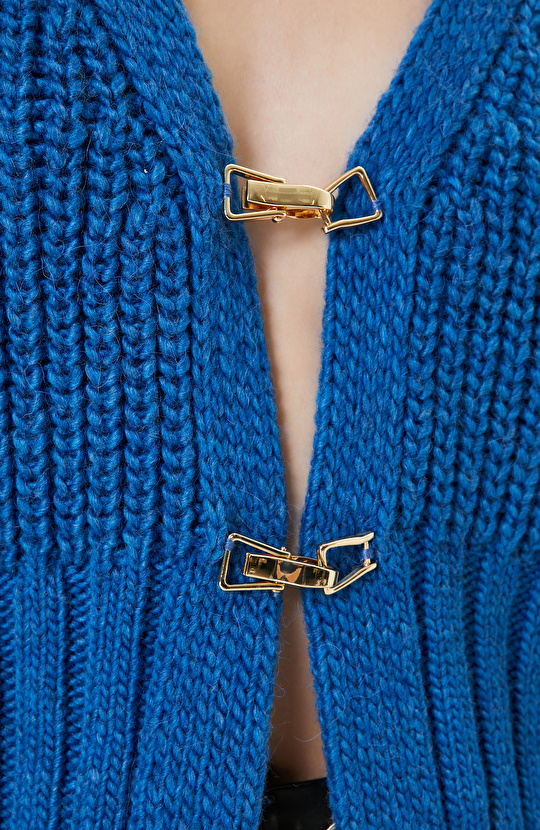 Mavi Uzun Kollu V Yaka Hırka