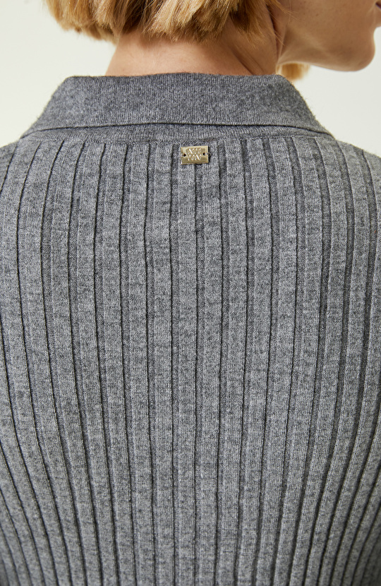 Gri Melanj Polo Yaka Kazak