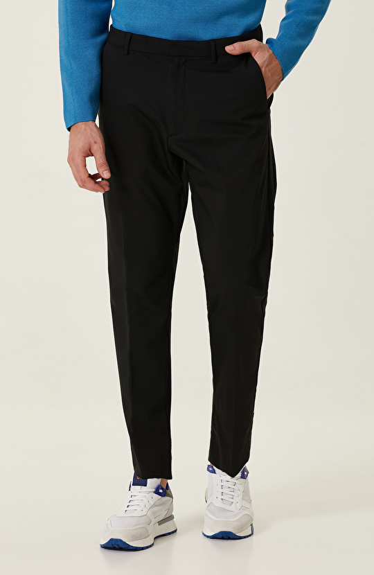 N-Tech Siyah Pantolon