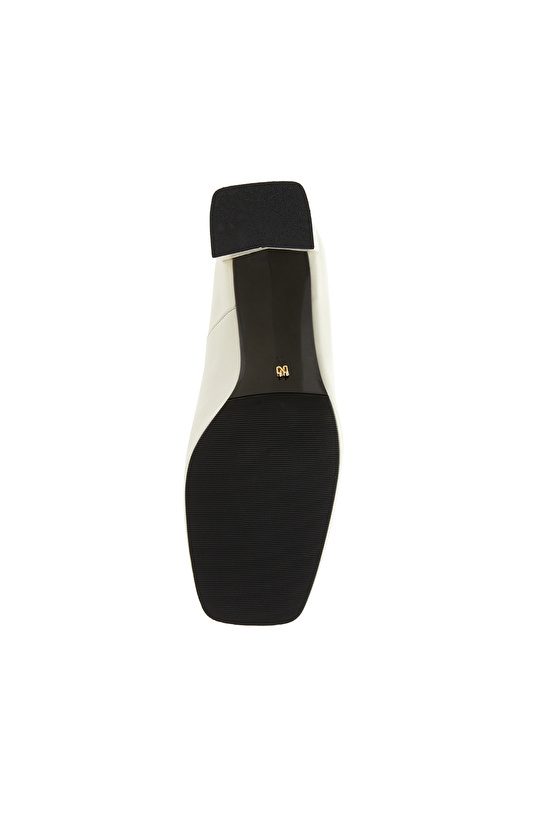 Kırık Beyaz Deri Loafer