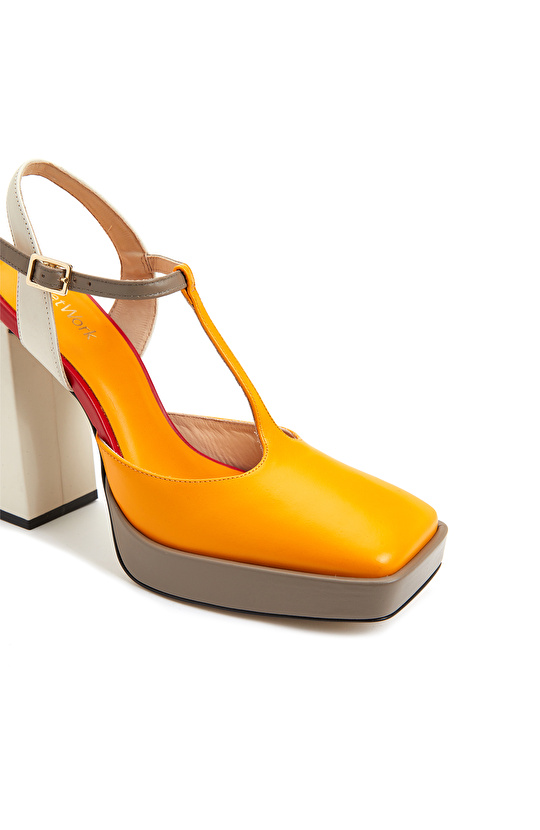 Renkli Kadın Deri Sandalet