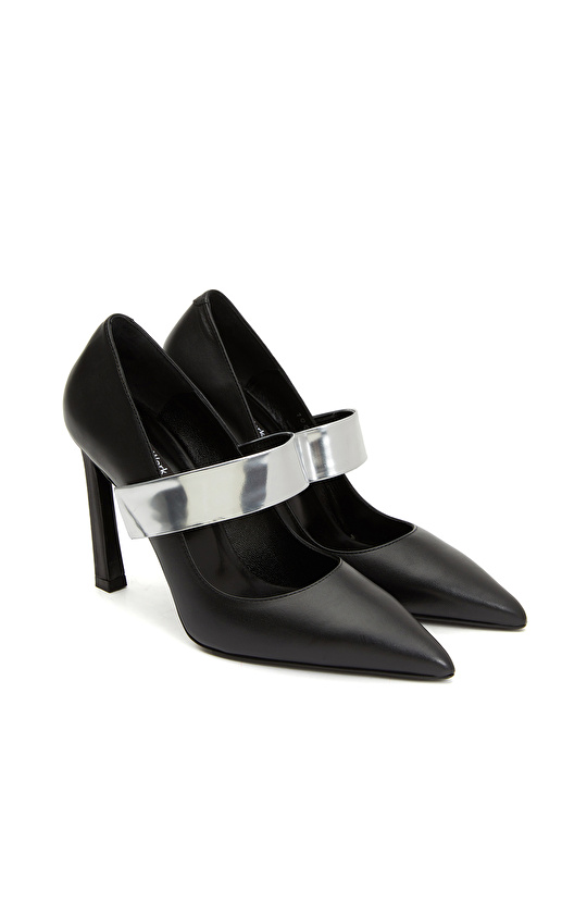 Siyah Deri Stiletto