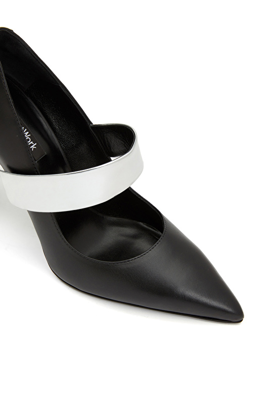 Siyah Deri Stiletto