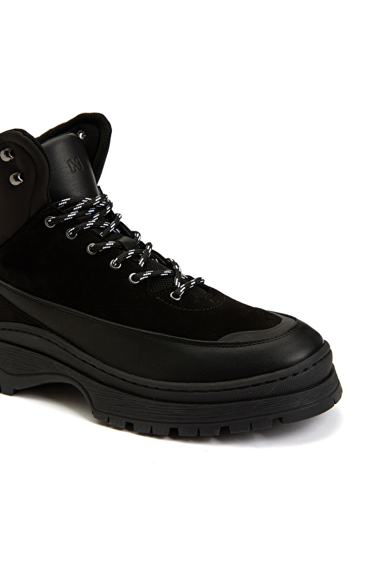 Siyah Kadın Deri Bot