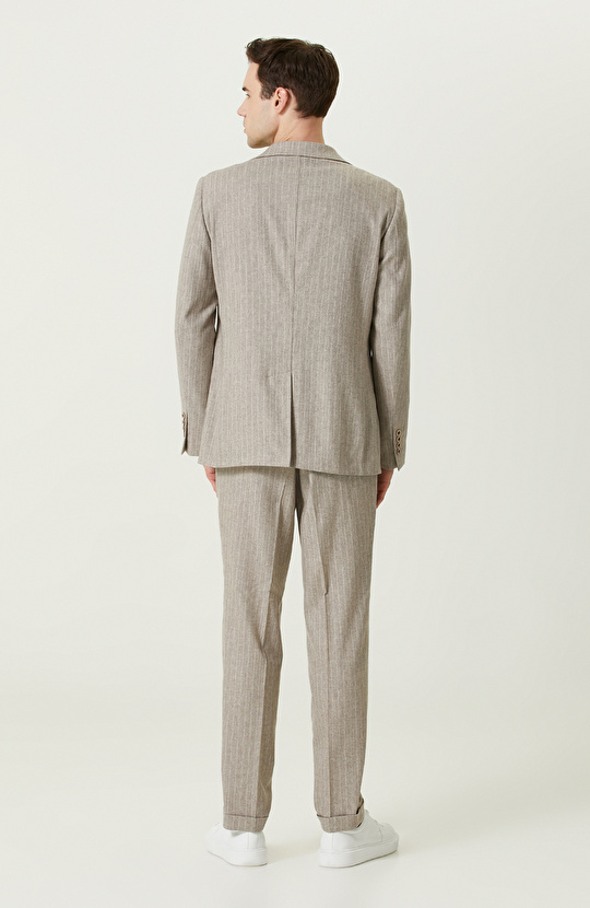 Dokuma Bej Çizgili Takım Elbise