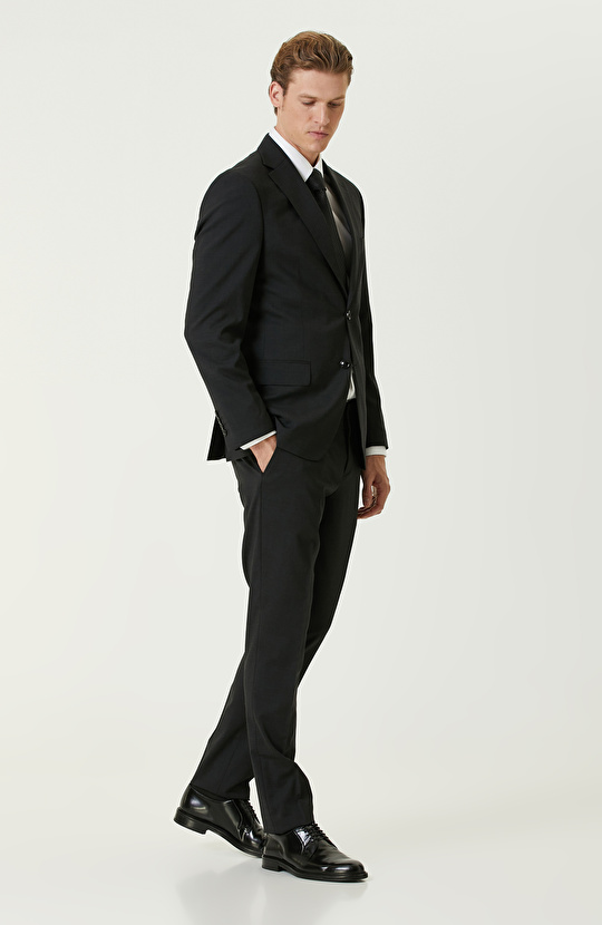 Siyah Yün Karışımlı Takım Elbise