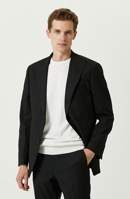 Yün Karışımlı Siyah Takım Elbise