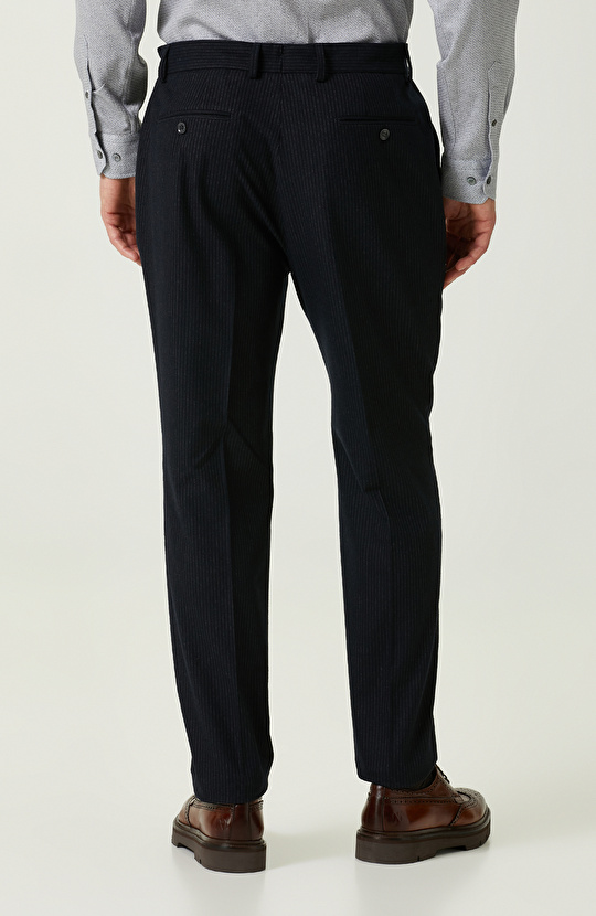 Lacivert Çizgili Pantolon