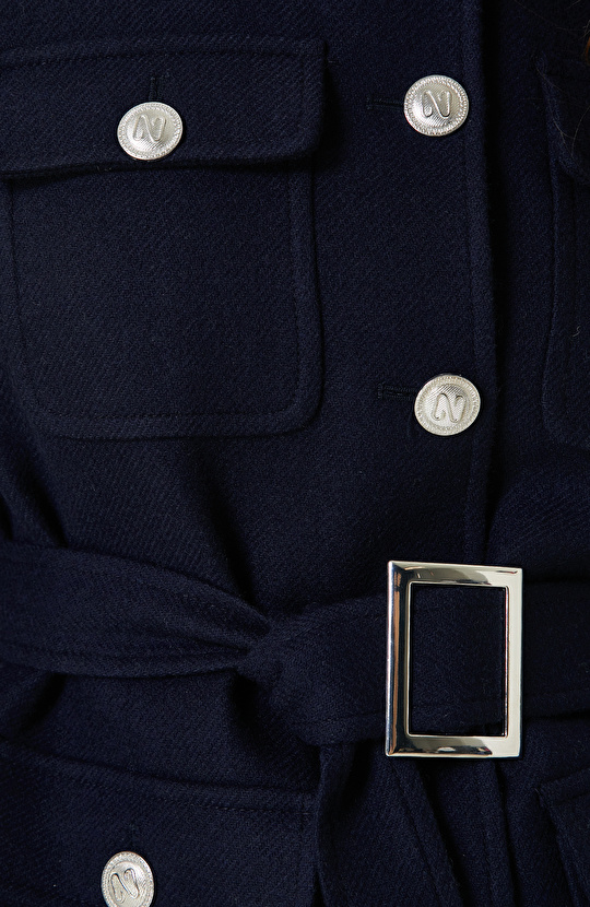 Lacivert Kemerli Aksesuar Detaylı Ceket