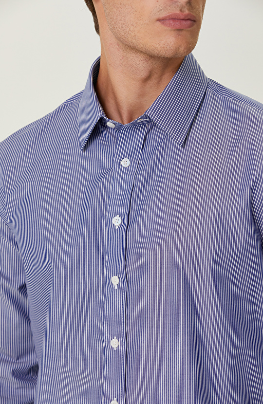 Non-Iron Pamuklu Mavi Beyaz Çizgili Gömlek