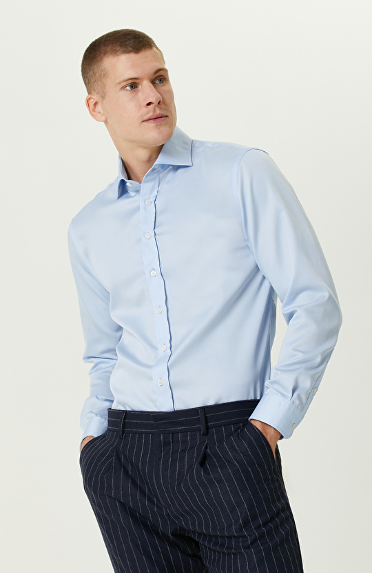 Açık  Mavi Non-Iron Saten Gömlek