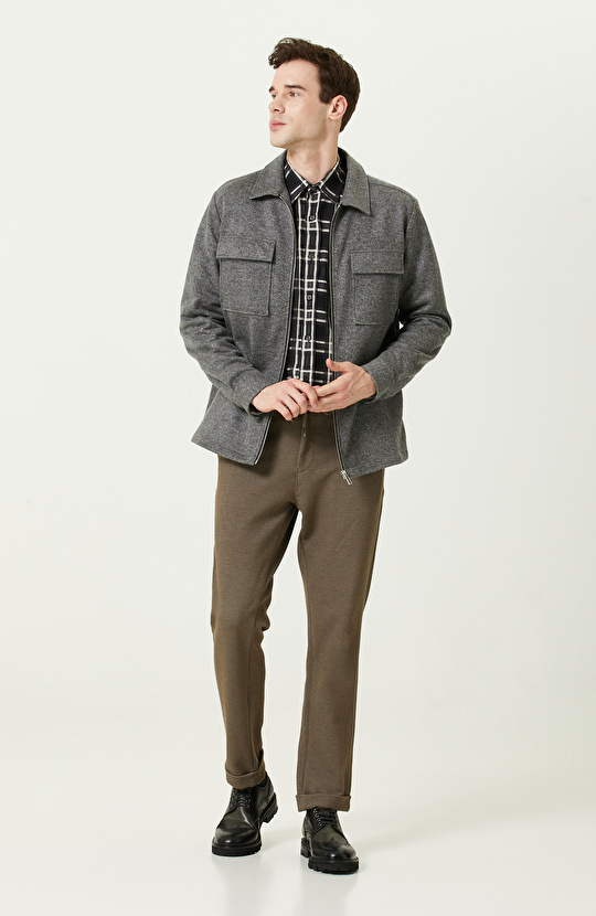 Klasik Yaka Siyah Dokuma Ekose Gömlek