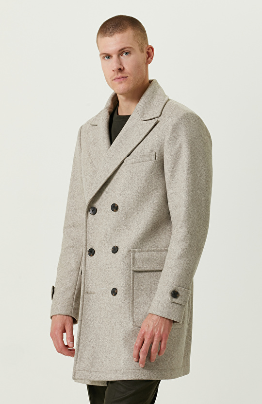 Kruvaze Yaka Dokuma Bej Palto