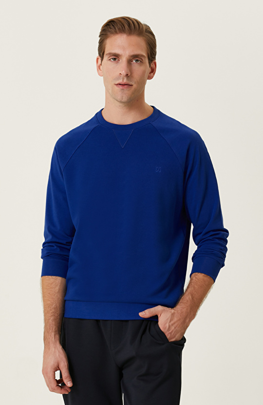 Saks Sweatshirt