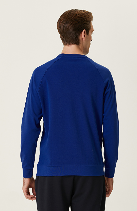 Saks Sweatshirt