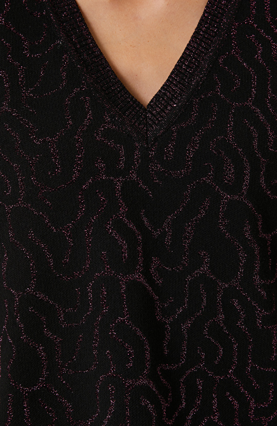 Siyah V Yaka Simli Kazak