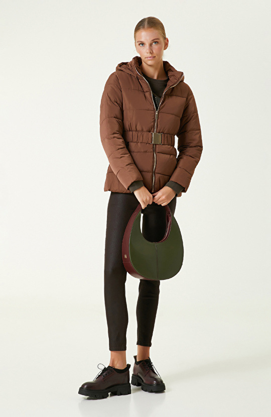 Kahverengi Kapitoneli Mont