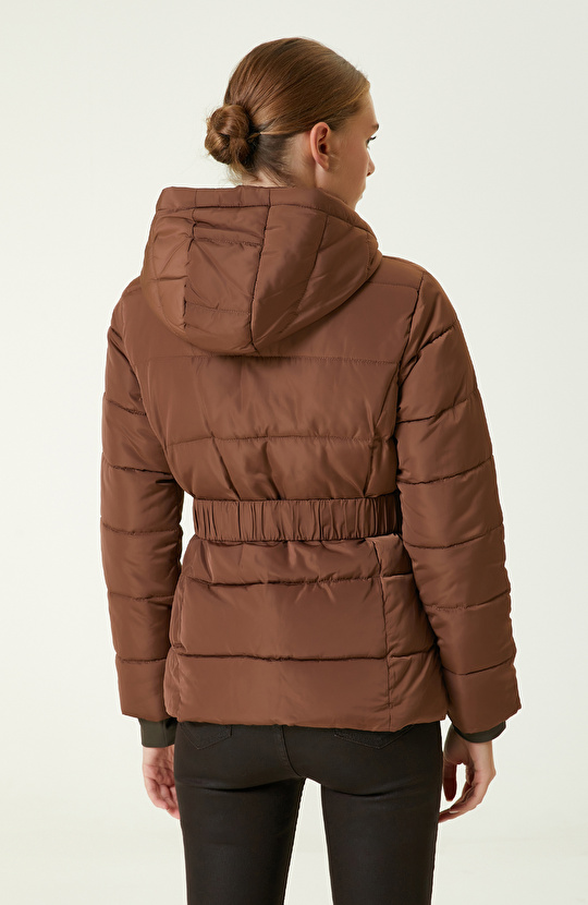 Kahverengi Kapitoneli Mont