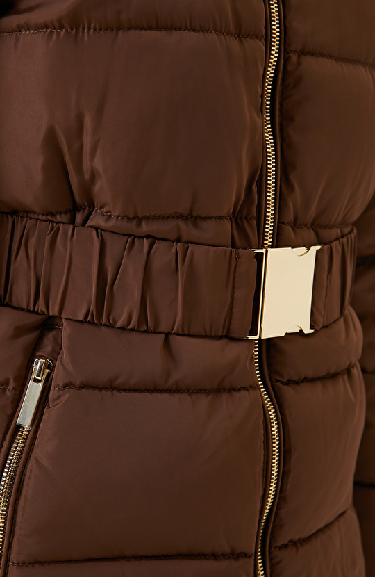 Kahverengi Kapitoneli Mont