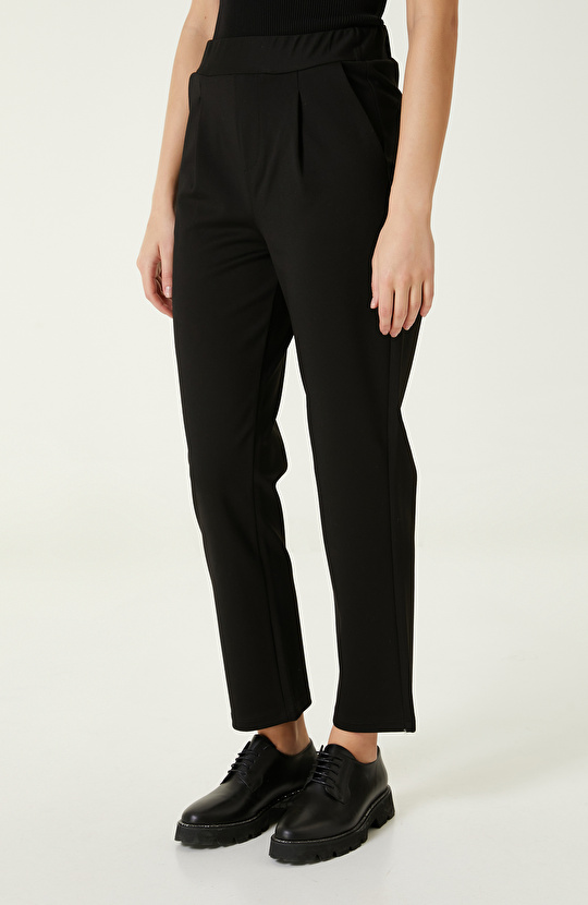 Siyah Jogger Pantolon