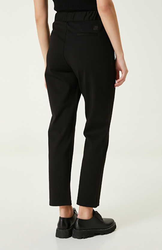 Siyah Jogger Pantolon