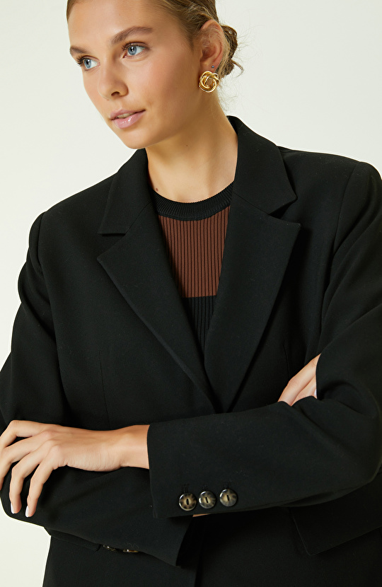 Siyah Kol Ucu Desenli Blazer Ceket