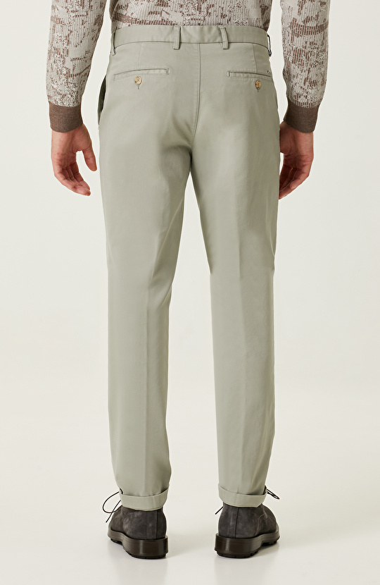 Açık Yeşil Diyagonal Pantolon