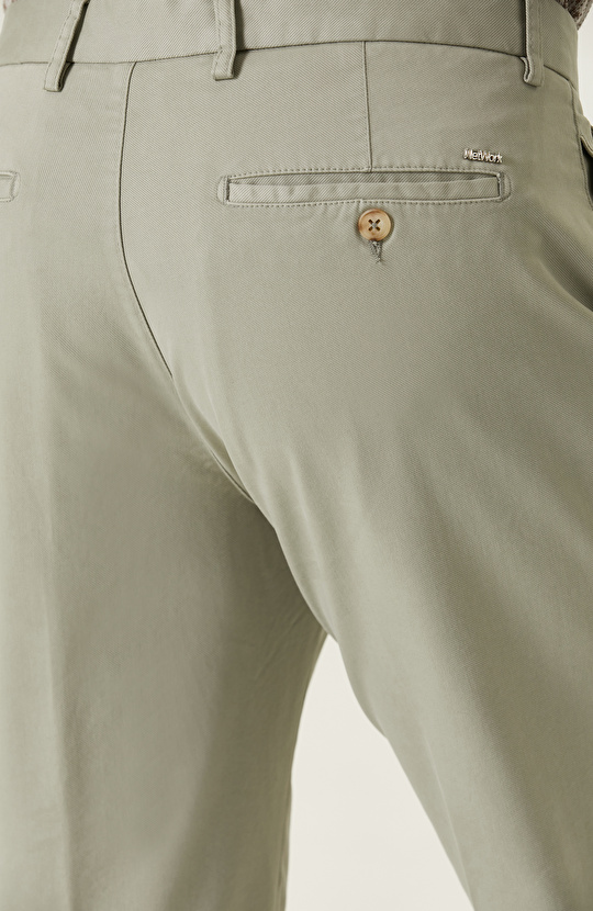 Açık Yeşil Diyagonal Pantolon