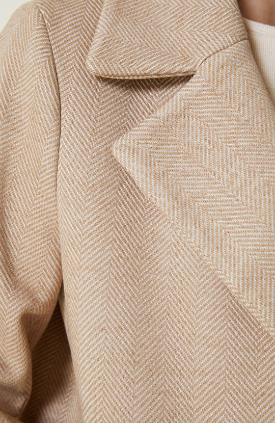 Bej Diyagonal Desenli Kaban