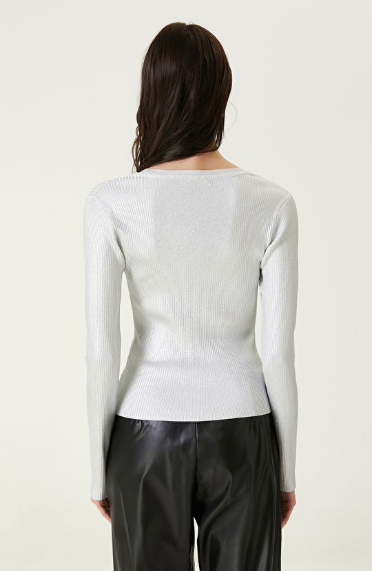 Gümüş Rengi Kazak