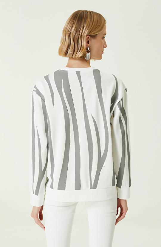 Ekru Desenli Sweatshirt