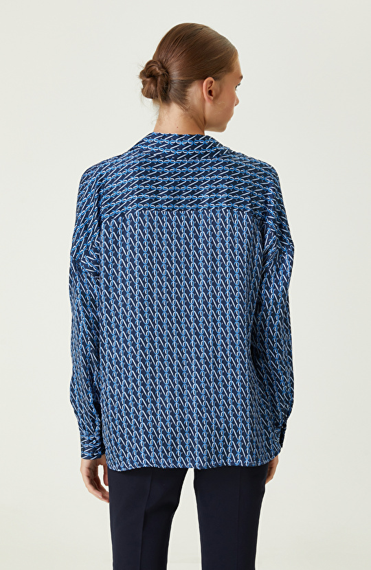 Lacivert Mavi Logo Desenli Gömlek