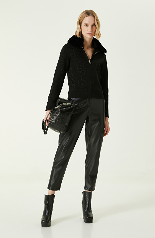 Siyah Jakarlı Hırka