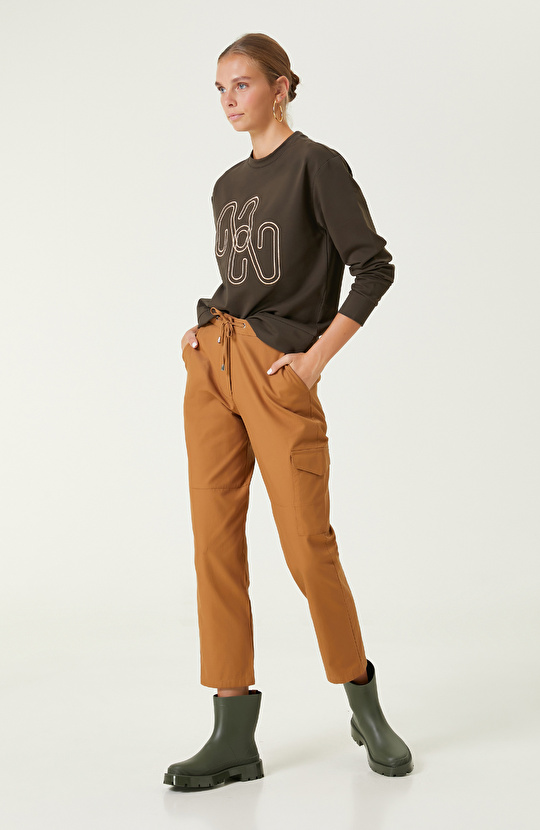 Haki Pamuklu Nakışlı Sweatshirt