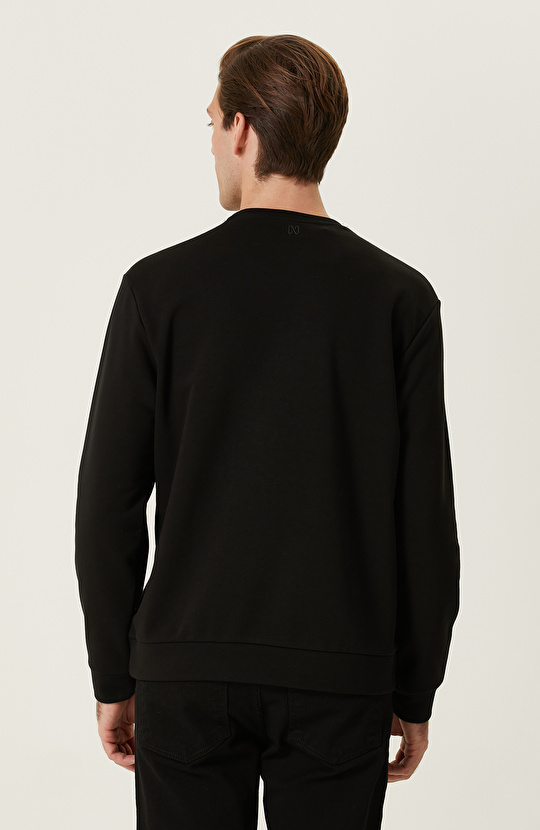 Siyah Baskılı Sweatshirt