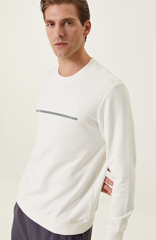 Ekru Baskılı Sweatshirt