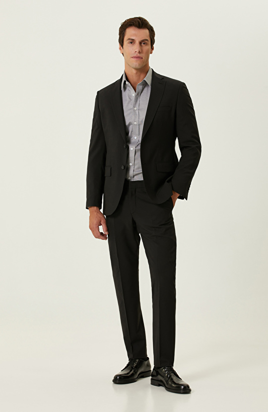 Siyah Pötikare Desenli Takım Elbise