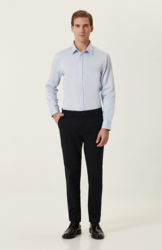 Açık Mavi Gömlek