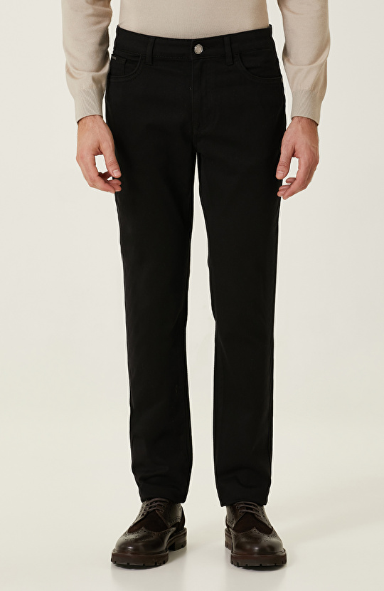 Siyah Diyagonal Casual Pantolon