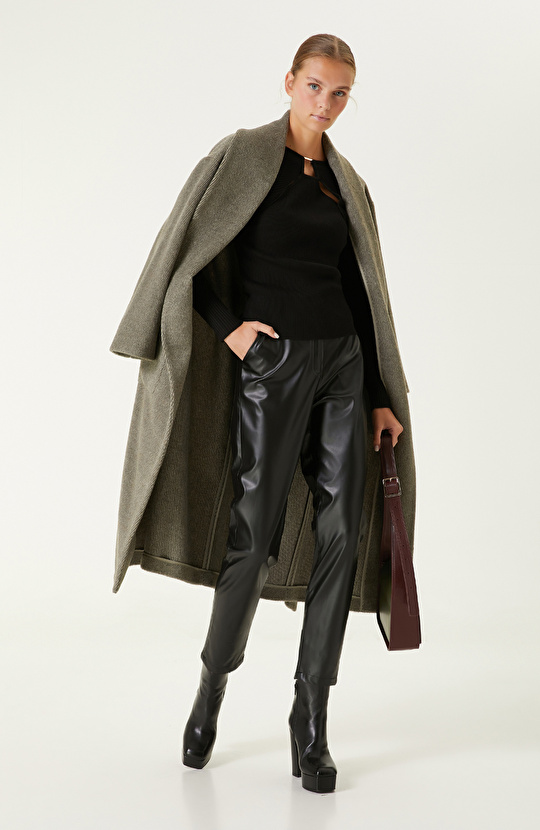 Siyah Bisiklet Yaka Triko Kazak