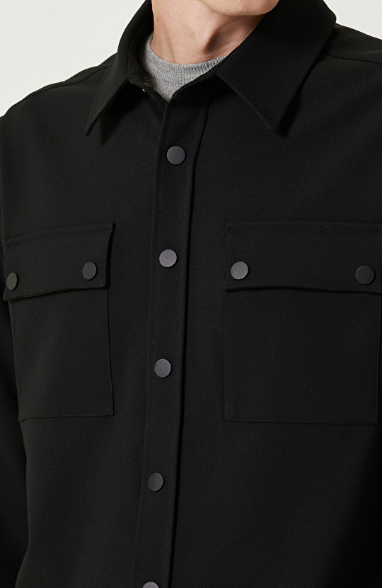 Siyah Çıtçıtlı Dış Gömlek