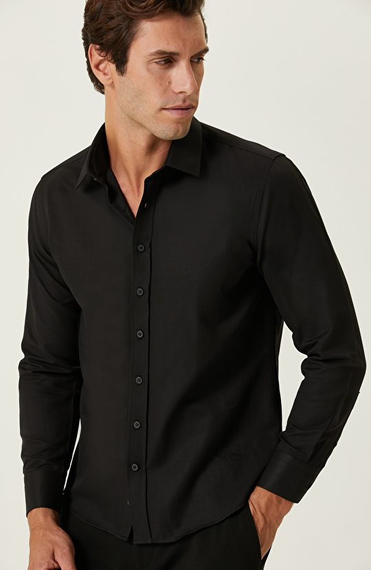 Siyah Diyagonal Gömlek