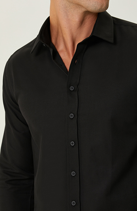 Siyah Diyagonal Gömlek