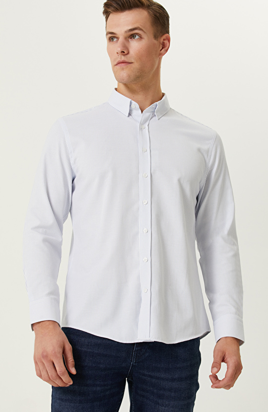 Açık Mavi Beyaz Çizgili Gömlek