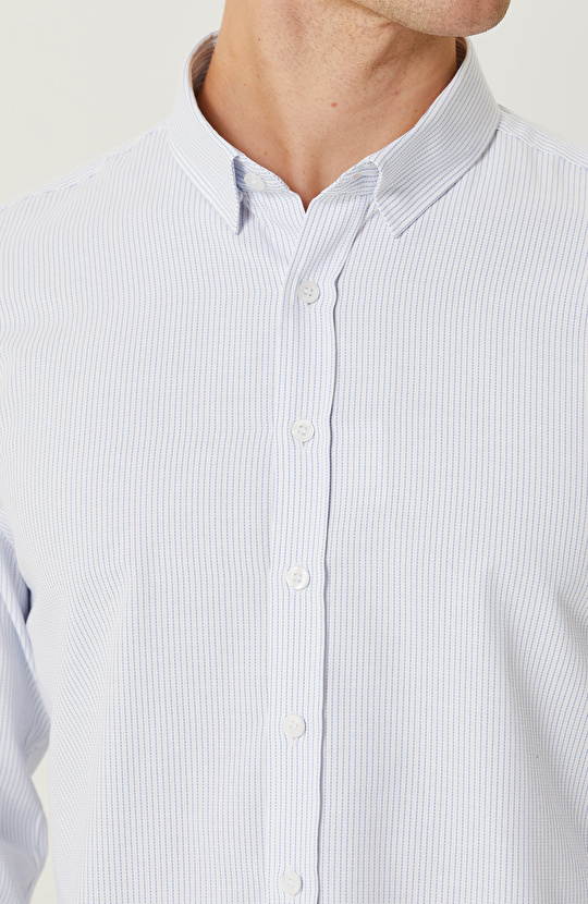 Açık Mavi Beyaz Çizgili Gömlek